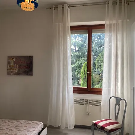 Casa Chiara Tra E Milano Saronno